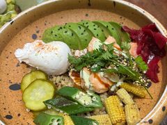 炙烤三文鱼藜麦碗-O'mills Sourdough Bakery&Bistro(永嘉路店)