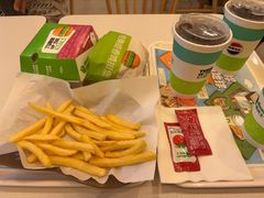 -德克士(榆次君豪店)