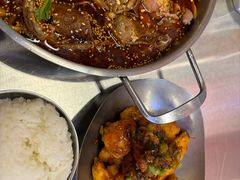 -蓉三少冒烤鸭·四川小吃集(北京首店)