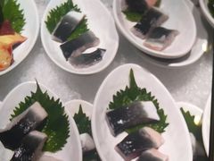-雍容荟帝王蟹活龙虾展台自助(IFS黑金店)