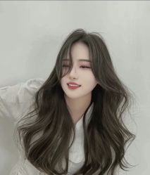 -妃格美发沙龙·烫发·染发