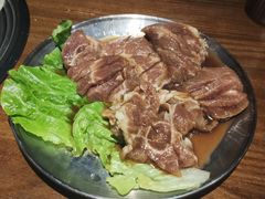 韩式腌王猪排-·缸桶屋·韩式牛肋条自助烤肉(西湖D11店)