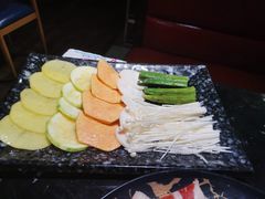 -鹤江桥·红油牛肉粉(SKP店)