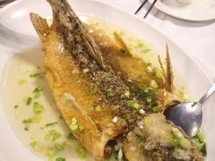 特色葱油飞鱼-岭南海晏楼(滨江东总店)