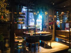 -临界音乐酒馆·小龙虾·江湖菜(华熙LIVE·鱼洞店)