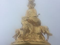 -峨嵋山金顶