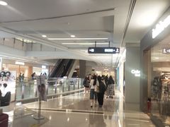 -上海来福士广场