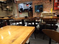 大堂-炉小二铜锅牛蛙•川湘菜(三里屯店)