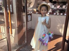 -VERIE BAKEHOUSE