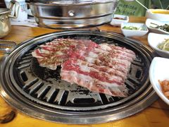 秘制牛五花-唯成•韩国炭火烤肉 유성고기