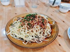 -一品红烧鸭特色川菜(三岔湖店)