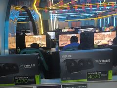 -嘻娱电竞·龙嘉兴(创业花园店)