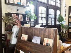 -良友书坊(安徽路店)