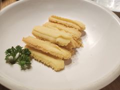 -山楂树融合菜餐厅