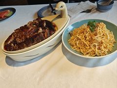 -八府香鸭·啫啫煲(华山路店)