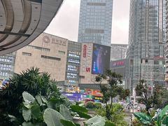 -观音桥步行街