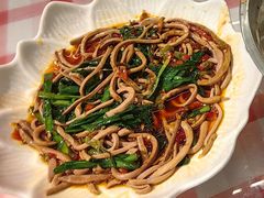-洪霞餐馆·川菜·鲜货现炒(两江春城店)