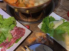 -老蜀铜火锅·酸菜脊骨·麻辣羊蝎子(热闹路店)