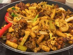 -椒行天下干锅牛蛙·(万宝店)