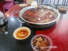 -储奇门鳝鱼火锅(总店)