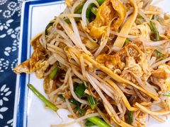 -八两八金·莱芜特色炒鸡(市南漳浦路店)