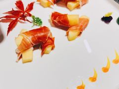 -小天鹅戴斯酒店鲸鲨百汇创作料理