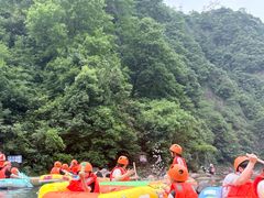 -安吉龙王山峡谷漂流