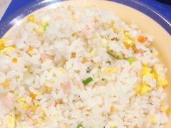 -马路边边麻辣烫联盟路店