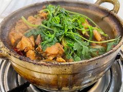 -渝君重庆火锅(嘉宾路店)