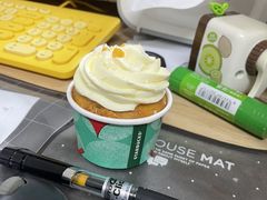 -星巴克臻选(莘庄仲盛店)