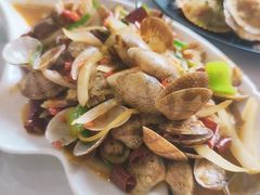 -覃记海鲜美食餐厅