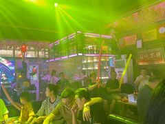 -喜鹊音乐酒馆(西街店)