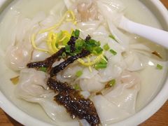 招牌鲜虾小馄饨-苏小柳手工点心(人民广场分院)