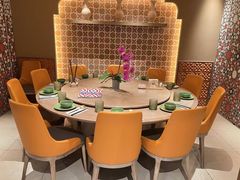 -耶里夏丽·丝路国际·新疆餐厅(浦东区东方路店)