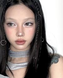 -明天见·化妆造型工作室