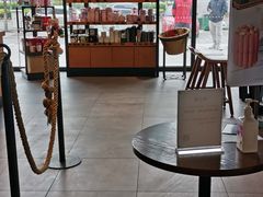 大堂-星巴克(天津工华道智慧山店)