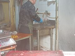 -梅记大块头爆鱼店(乍浦路店)