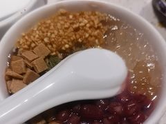 -海底捞火锅(杭州庆春路夜宵主题店)