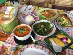 -Jungle Kitchen