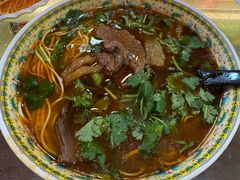 -金杨拉面王小吃面馆·牛三宝面·红烧牛肉粉