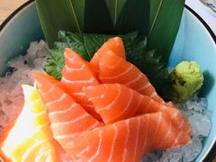 三文鱼刺身-千叶创意融合料理(水韵城店)