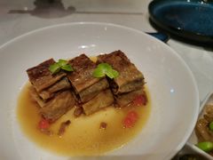-荟廷·晶萃(陆家嘴尚悦湾店)
