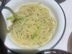 -费大厨辣椒炒肉(高铁吾悦广场店)