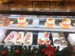 面包甜点陈列柜-花花卷卷·鲜食蛋糕(静安久光百货店)