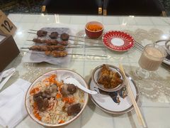 -欧提汗·新疆餐厅·清真(银都路店)