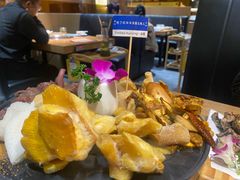 -一朵菌·野生菌探索家火锅(南亚店)