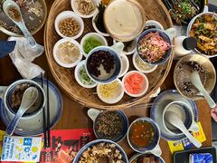 -包整·丝娃娃(一览甲秀楼风景店)