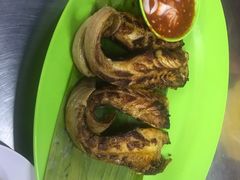 -明记烧鱼美味店