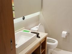-深圳机场凯悦嘉轩酒店
