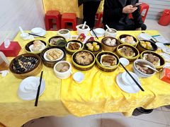 -横河佬炖品店(罗阳一路老店)